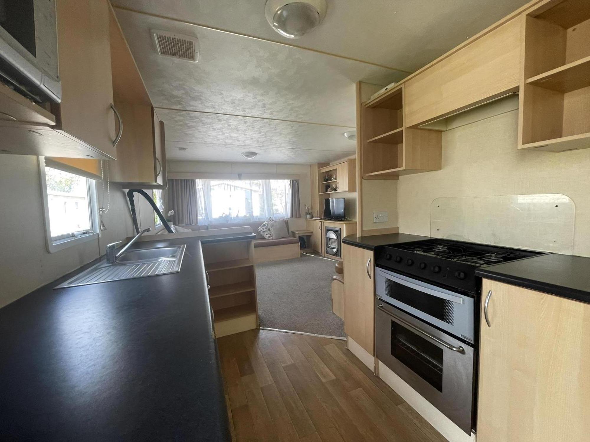 Lovely 8 Berth Caravan At St Osyth Beach Holiday Park Ref 28101G Клактон-он-Си Экстерьер фото
